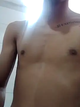 Khalifaxxx online show from April 16, 2026, 4:19 pm