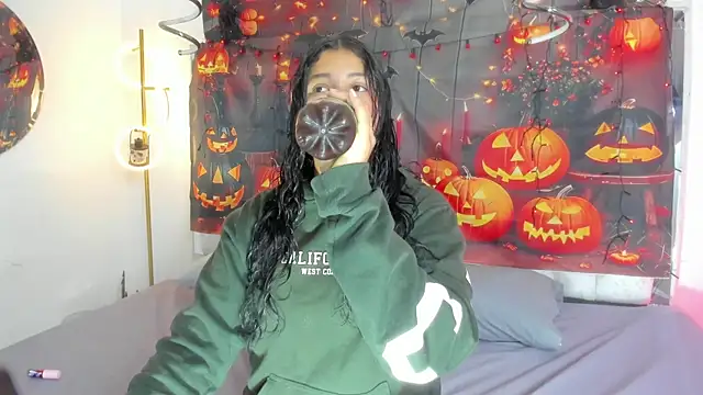 Ivy nt online show from October 22, 2025, 12:48 pm