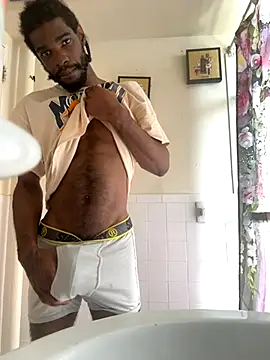 Snapshot of BigBDMari chatting on September 19, 2025, 4:33 pm BigBDMari online show from September 19, 2025, 4:33 pm