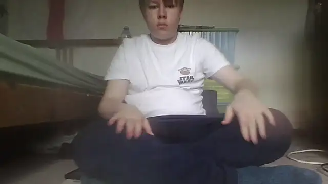 TomasCramp online show from April 14, 2026, 1:38 pm