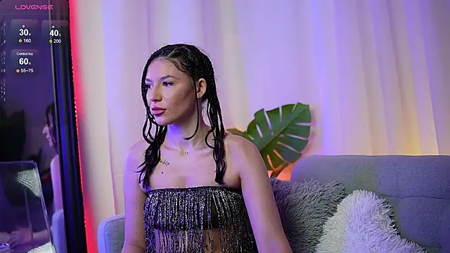 Snapshot of KayleeCali chatting on September 18, 2025, 8:01 pm KayleeCali online show from September 18, 2025, 8:01 pm