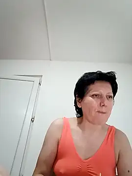 Vera Elle online show from November 27, 2025, 3:12 pm