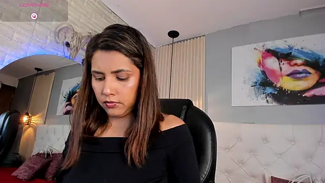 Snapshot of scarletbaker_ chatting on October 18, 2025, 5:26 pm scarletbaker  online show from October 18, 2025, 5:26 pm