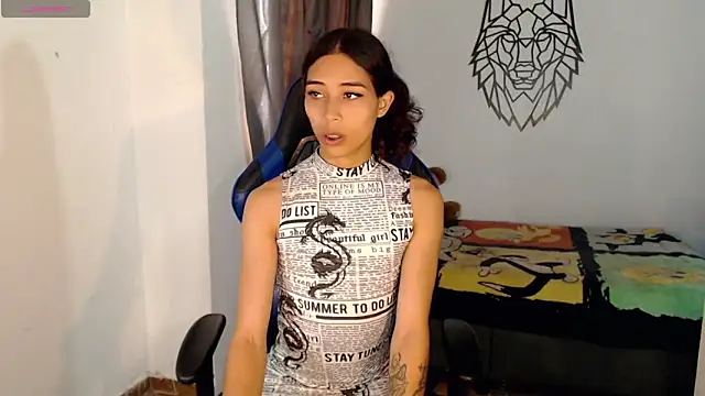 Sweet-Cris online show from November 26, 2025, 4:51 pm