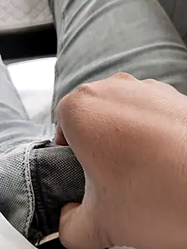 Snapshot of hunk28_6 chatting on October 10, 2025, 6:47 am hunk28 6 online show from October 10, 2025, 6:47 am