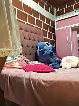 Rachellcooperrr online show from March 24, 2026, 2:11 am