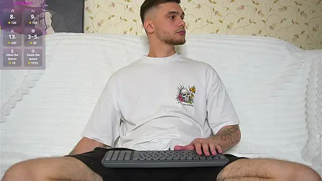 johnstoneisland online show from June 5, 2026, 12:44 pm