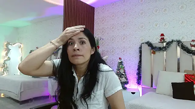 BLUE TAY1 online show from December 2, 2025, 11:45 am