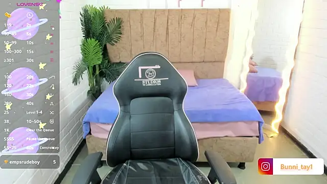 Lalalutsy tay online show from October 28, 2025, 7:13 pm