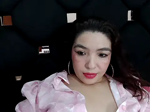 Snapshot of vegacristal88 chatting on October 1, 2025, 2:43 pm vegacristal88 online show from October 1, 2025, 2:43 pm