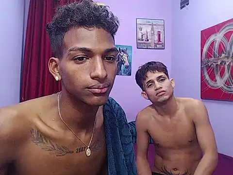 horny black  online show from May 26, 2026, 4:43 am
