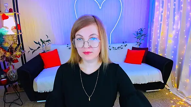 YourUniverser online show from April 18, 2026, 9:22 am