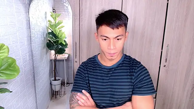 Snapshot of PinooyMilker chatting on October 6, 2025, 3:29 am PinooyMilker online show from October 6, 2025, 3:29 am