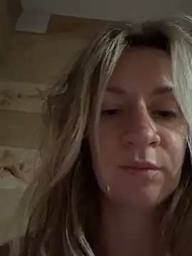 Snapshot of EvvaMur chatting on September 29, 2025, 12:50 am EvvaMur online show from September 29, 2025, 12:50 am