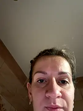 Snapshot of EvvaMur chatting on September 23, 2025, 12:50 am EvvaMur online show from September 23, 2025, 12:50 am