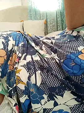 Snapshot of zerdaliii chatting on September 18, 2025, 10:51 am zerdaliii online show from September 18, 2025, 10:51 am