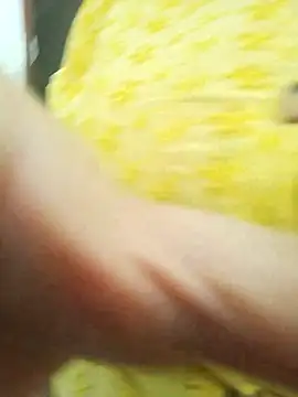 zerdaliii online show from September 14, 2025, 9:42 am