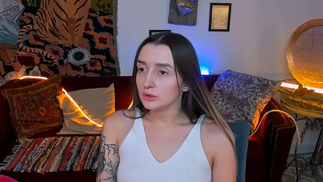 Snapshot of AliceLids chatting on September 26, 2025, 1:07 pm AliceLids online show from September 26, 2025, 1:07 pm