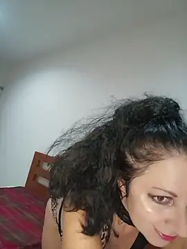 ValleriWind online show from November 21, 2025, 11:26 pm