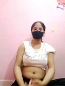 Snapshot of Anisha_001 chatting on November 2, 2025, 5:40 pm Anisha 001 online show from November 2, 2025, 5:40 pm