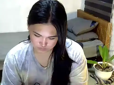 Annierose ts online show from October 5, 2025, 10:00 pm