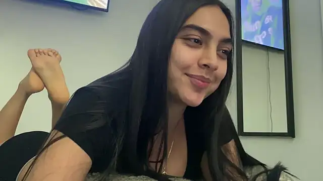  HANNA BARKER online show from October 21, 2025, 4:17 pm