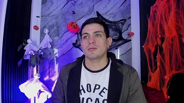 William Steel  online show from October 23, 2025, 3:49 am