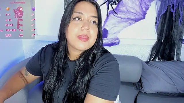 Snapshot of Sexxchubby chatting on October 31, 2025, 9:00 pm Sexxchubby online show from October 31, 2025, 9:00 pm