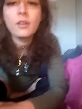 marijacucu online show from July 5, 2026, 4:58 pm