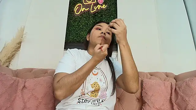 shanon marel online show from October 10, 2025, 12:17 pm