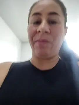 Nala1986 online show from September 22, 2025, 3:40 pm