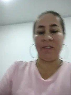 Nala1986 online show from September 24, 2025, 12:40 am