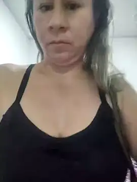 Nala1986 online show from September 10, 2025, 1:43 pm