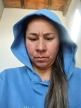 Nala1986 online show from October 29, 2025, 1:32 pm