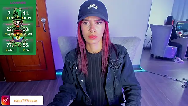 Snapshot of _nana777 chatting on October 21, 2025, 12:43 am  nana777 online show from October 21, 2025, 12:43 am