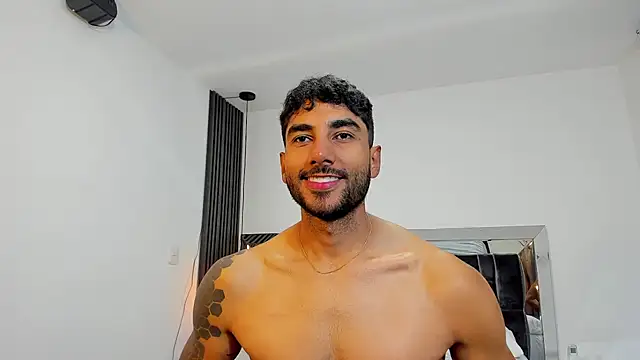 Snapshot of MARC_THOMPSON_ chatting on October 26, 2025, 1:39 am MARC THOMPSON online show from October 26, 2025, 1:39 am