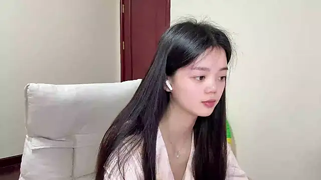 Nicole-13 online show from April 6, 2026, 1:12 am