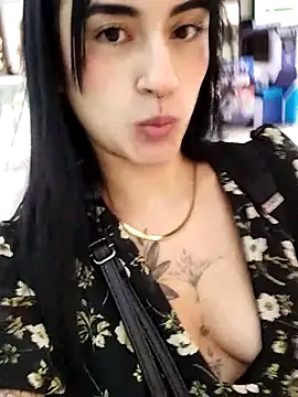 Snapshot of LilithPink_ chatting on October 21, 2025, 4:17 pm LilithPink  online show from October 21, 2025, 4:17 pm