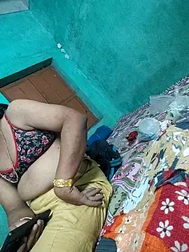 Snapshot of hot_silkkol chatting on November 4, 2025, 8:34 pm hot silkkol online show from November 4, 2025, 8:34 pm