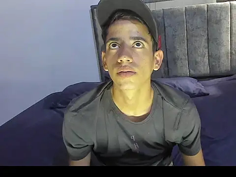 brian sexlove online show from November 5, 2025, 7:17 pm