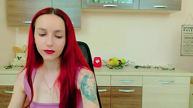 Julia Jae online show from June 25, 2026, 4:54 am