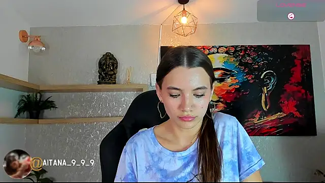 aitana baker  online show from April 29, 2026, 12:26 am