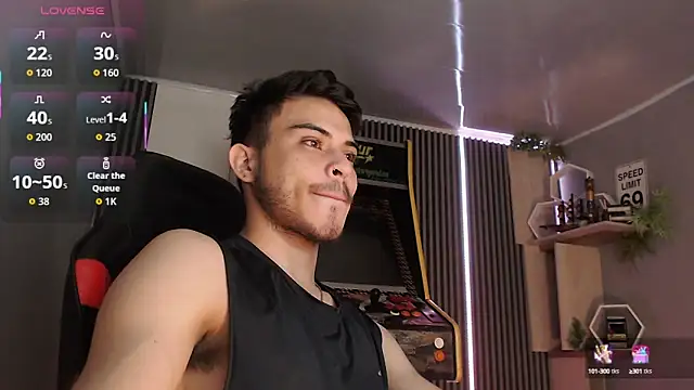 Snapshot of Bastian_MCcormick chatting on September 28, 2025, 8:32 am Bastian MCcormick online show from September 28, 2025, 8:32 am