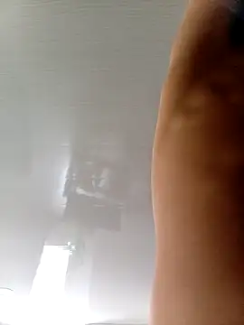 Bastian MCcormick online show from February 16, 2026, 3:32 pm