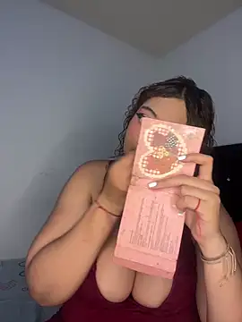 Snapshot of SamanthaaReed chatting on September 27, 2025, 11:44 pm SamanthaaReed online show from September 27, 2025, 11:44 pm