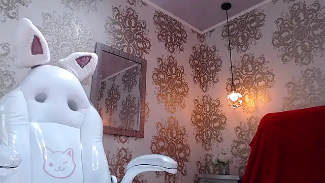 KendyLoveLans online show from November 22, 2025, 4:33 am