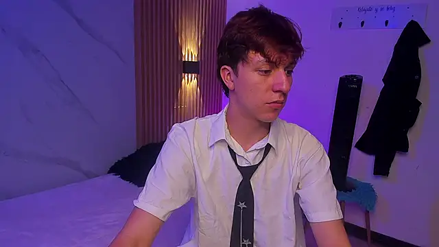 Snapshot of IM_DAREN chatting on October 3, 2025, 12:06 pm IM DAREN online show from October 3, 2025, 12:06 pm