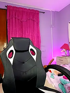 LunaaRosse online show from November 13, 2025, 2:15 am