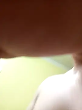 AngelRevery online show from September 18, 2025, 2:47 am