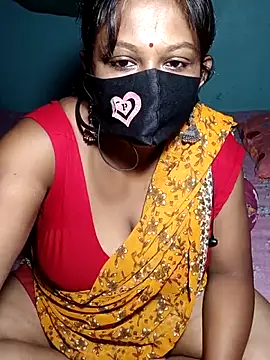 Hotty-rosni online show from October 5, 2025, 11:39 pm